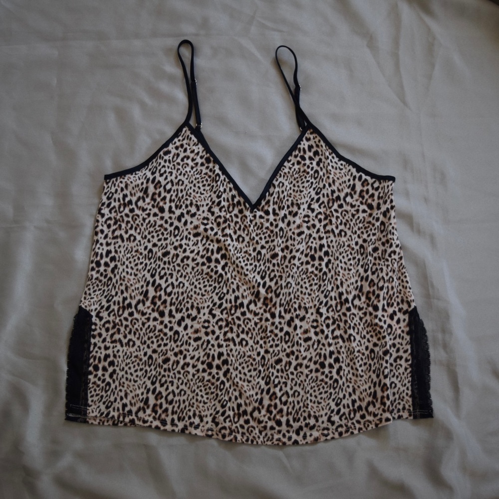 NWT Victoria’s Secret Camisole Womens Leopard Print Cami Satin Lace Cheetah M